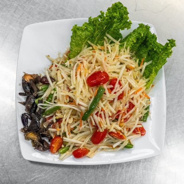 Som Tum Pu Pla La Salad / ส้มตำ ปูปลาร้า.