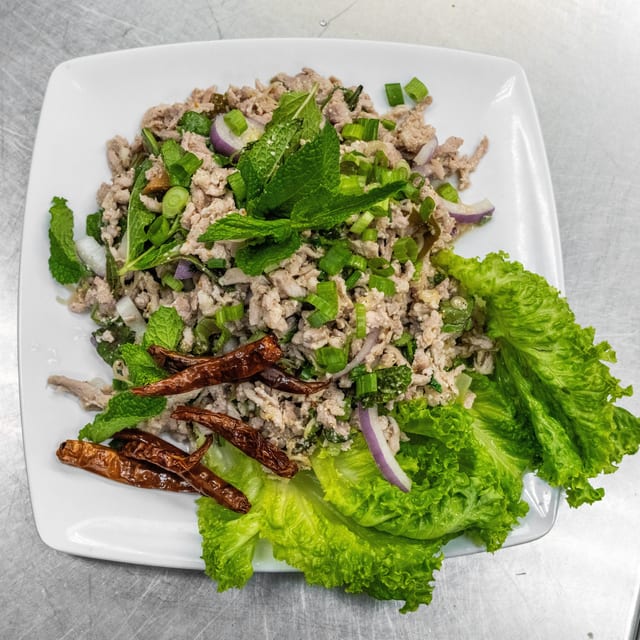 Larb Salad / ลาบ.