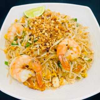 60. Pad Thai Street Style with Shrimp